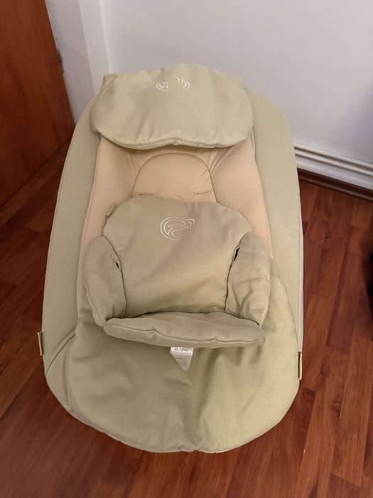 Pachet Complet Cybex Lemo: Scaun 4-in-1 + Bouncer Stand + Accesorii