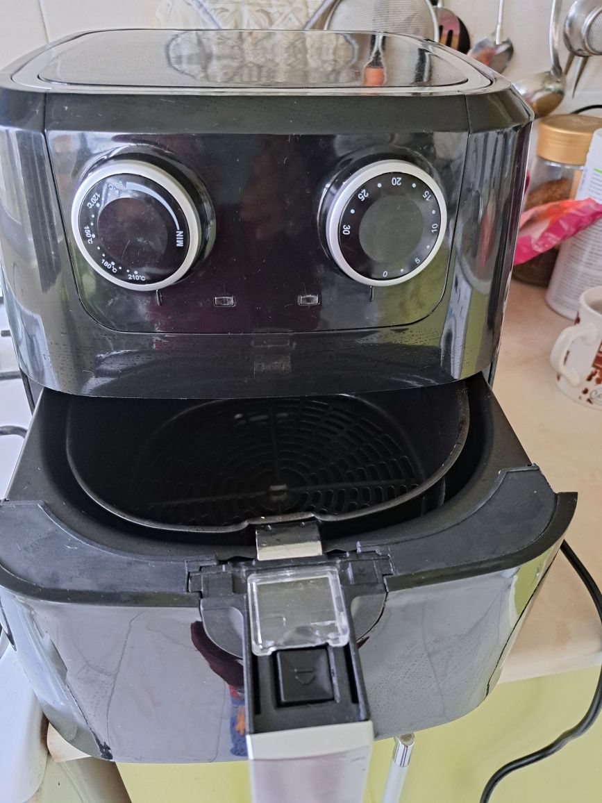 Air fryer first Austria