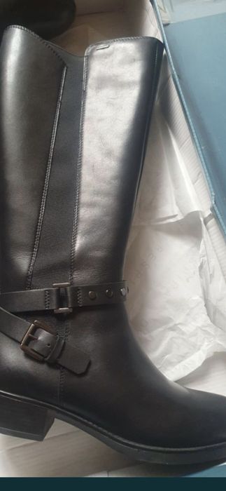 Женские новые сапоги Geox