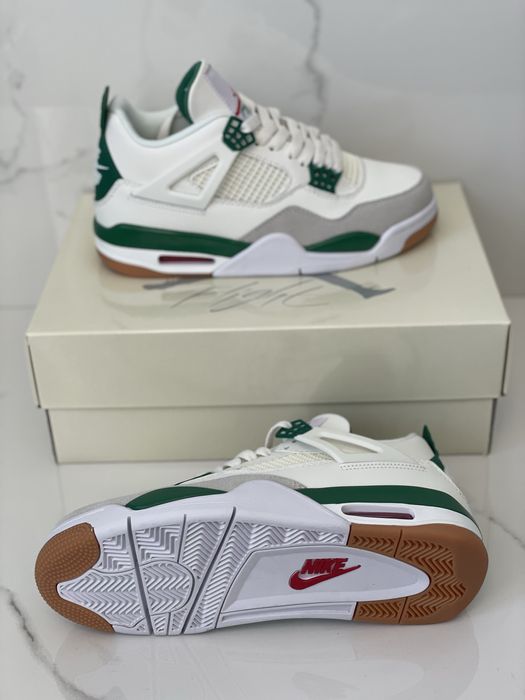 Air Jordan 4 Retro SB Pinne Green