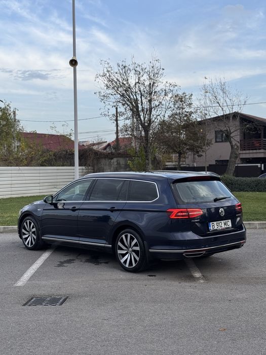 Volkswagen Passat B8 240cp