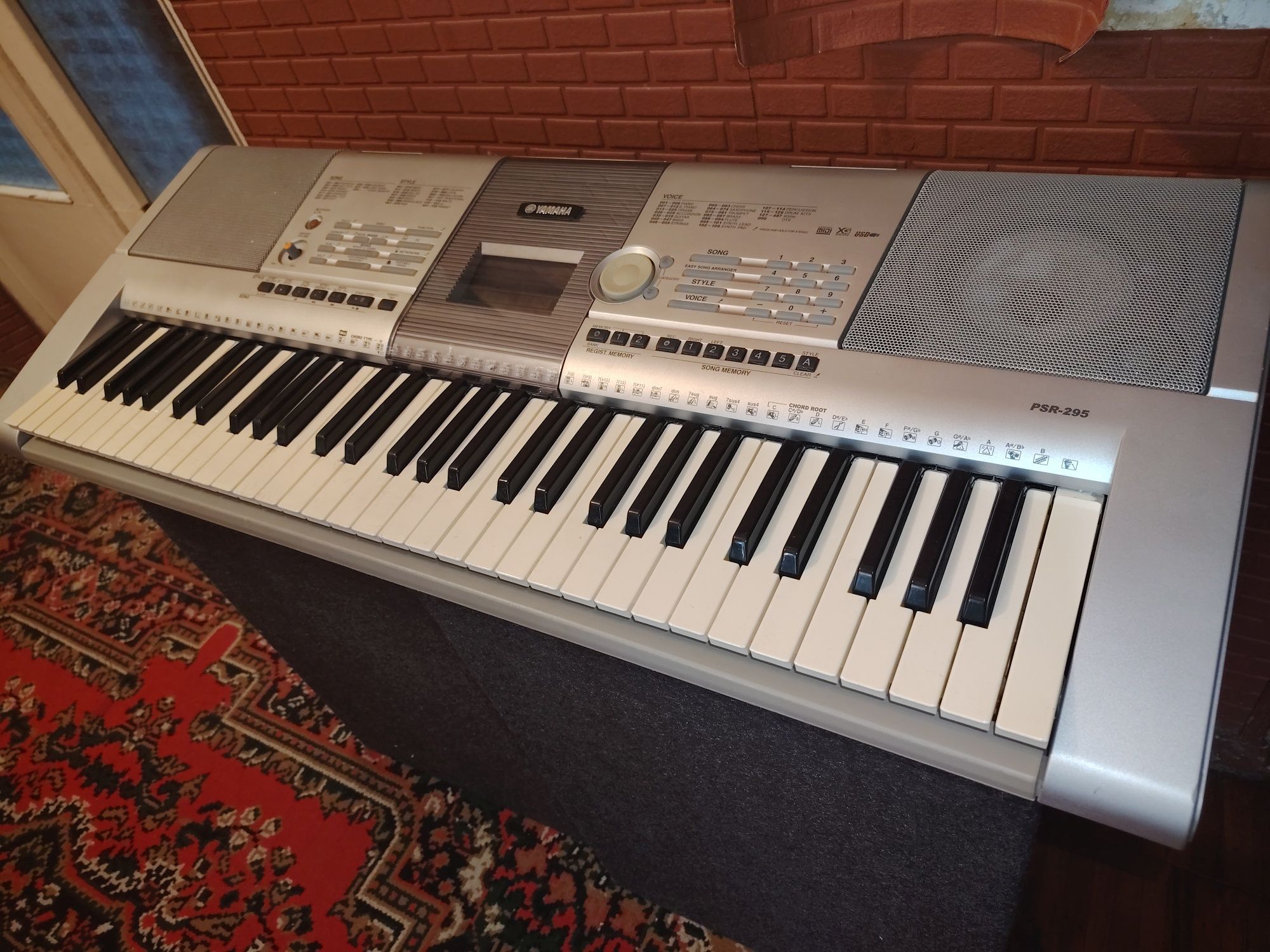 Yamaha PSR-295 Sotiladi