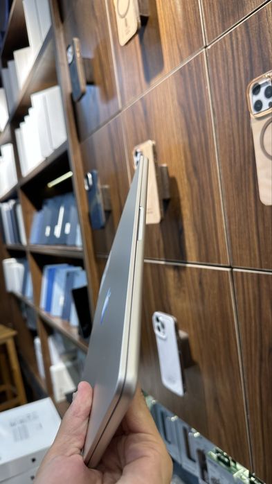 macbook air m2 13 inch 8/256 Naxt va Nasiyaga