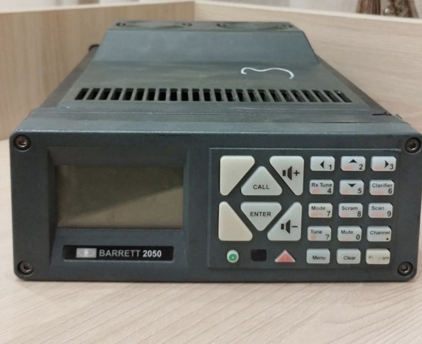 Трансивер Barrett 2050 Профессиональная HF радиостанция