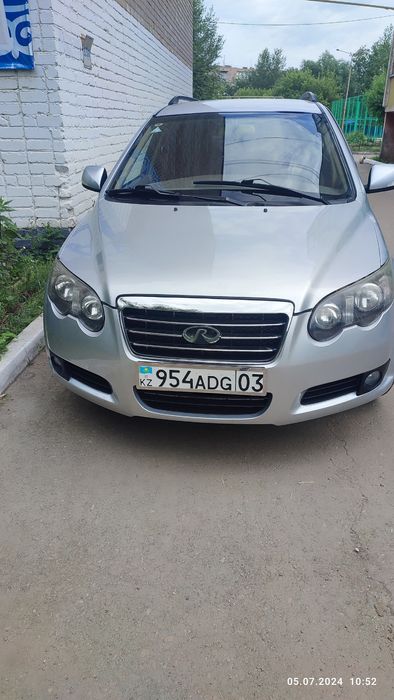 Автомобиль CHERY CROSSEASTAR семиместный кроссовер,ГБО