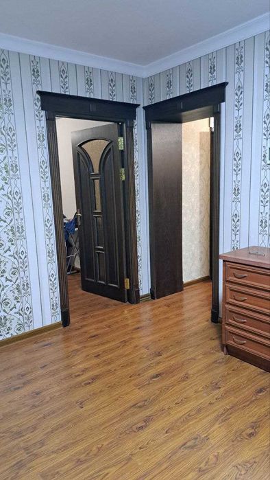 Cдам 3х комн. кв., Чайхана Салом, Корзинка, 500м от метро Ипак Йули