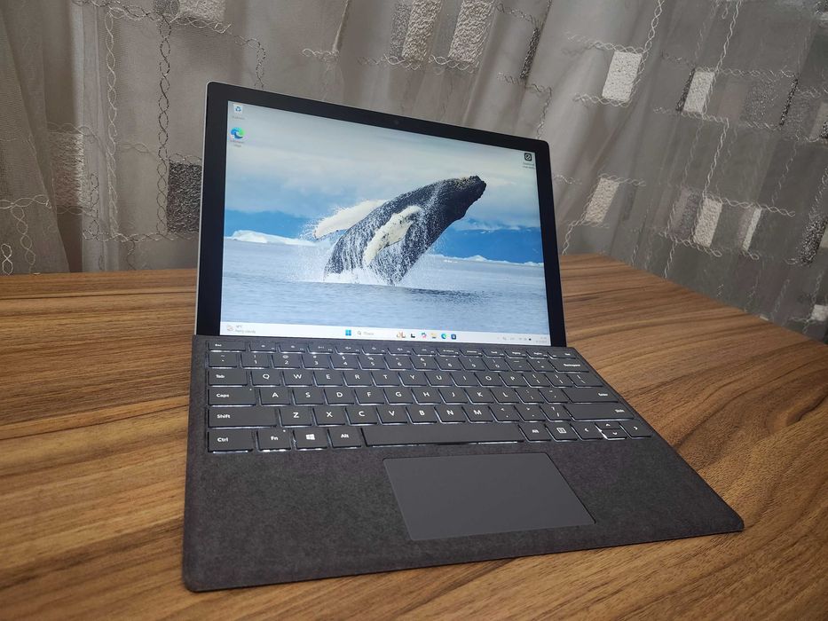 Microsoft Surface Pro 7
