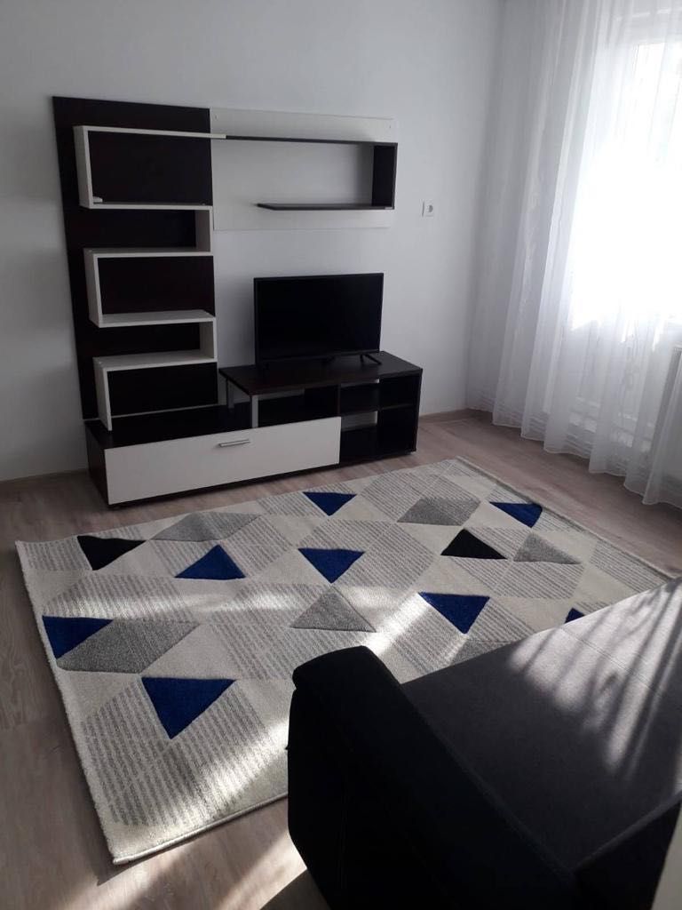 Apartament 2 camere Podu Ros