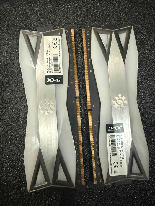 XPG DDR4 16GB (2×8GB) 3200MHz CL16 – RGB