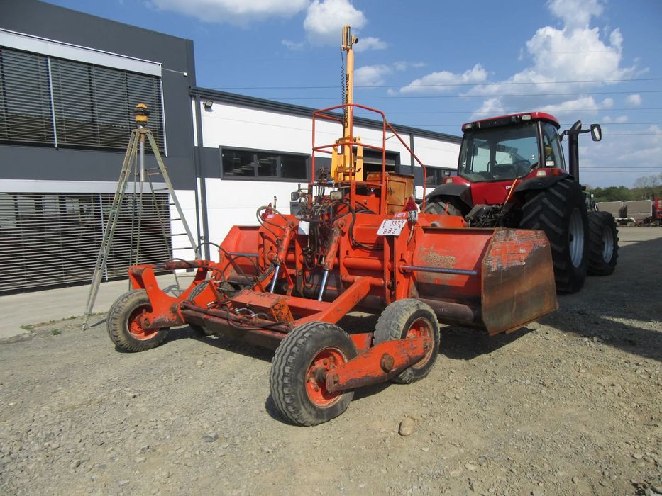 Alta Lama nivelare terenuri agricole/industriale cu laser