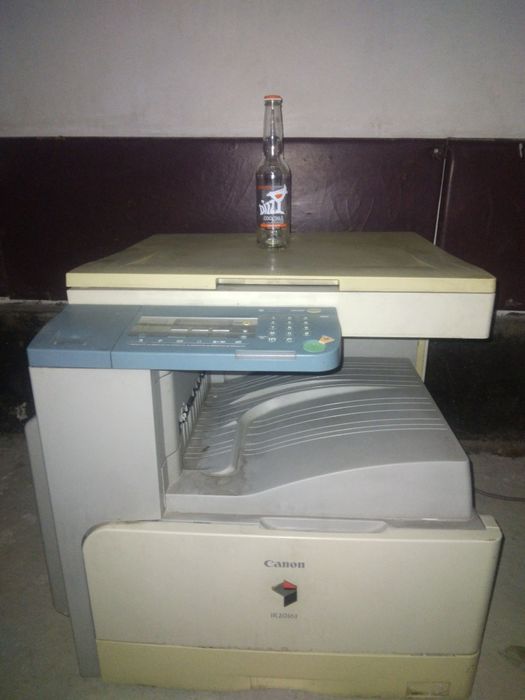 Принтер сканер копир Canon iR 2018 большой 25000 тенге.