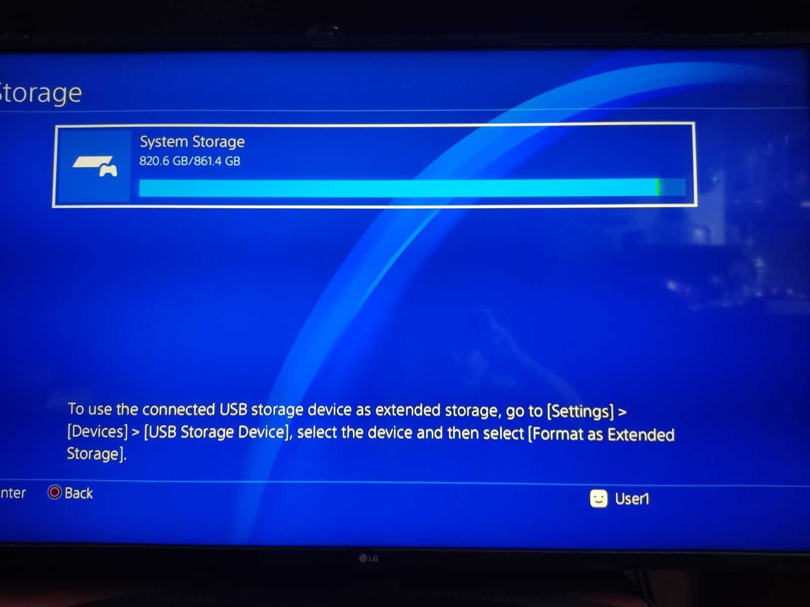 Перфектна конзола Playstation 4 с firmware 9.00