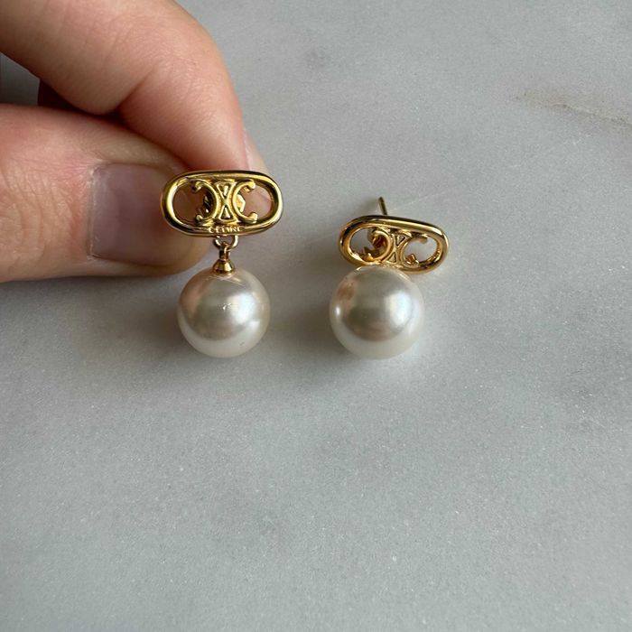 Cercei Celine Signature