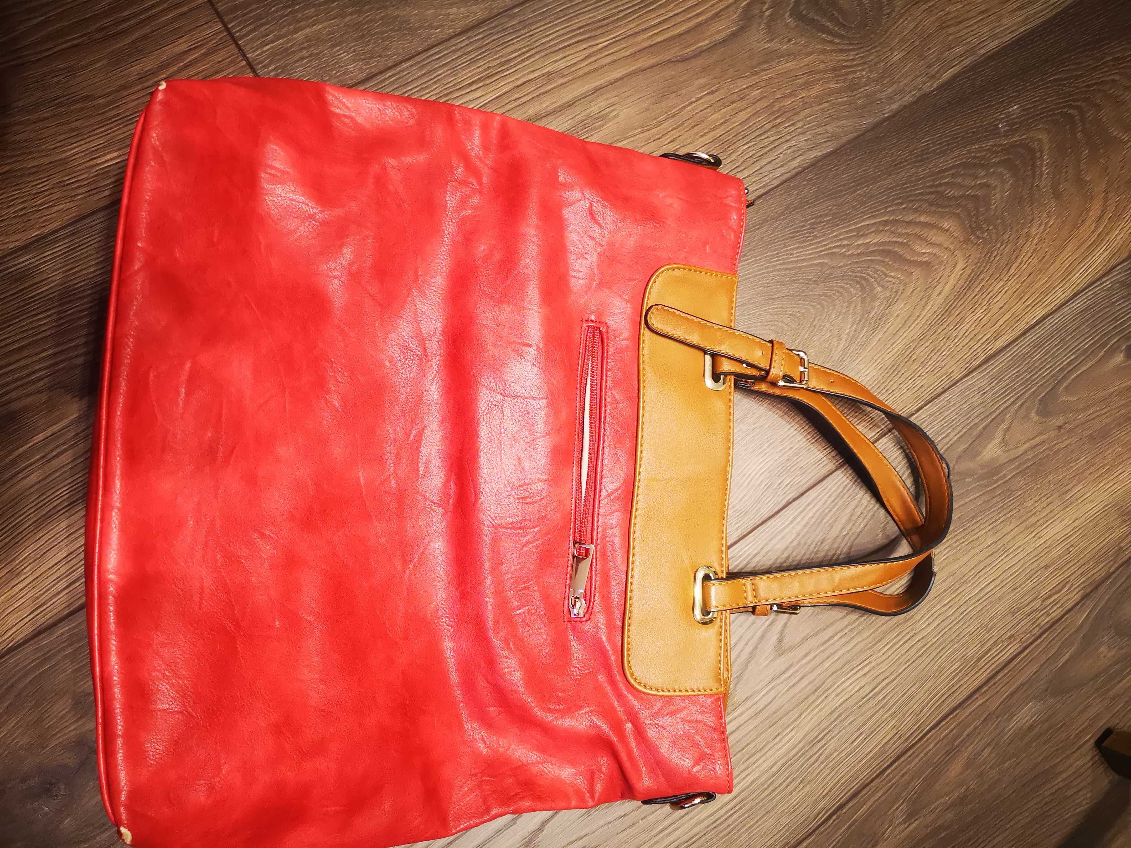 Дамска чанта в червено и кафяво