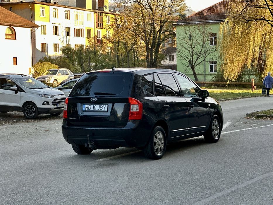 Kia Carens 2010 2.0 benzina Gpl