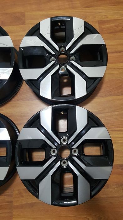 JanteRenaultClioCapturZoeLoganSanderoJoggerLodgyDokkerNissanMicra4X100