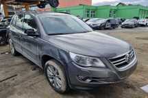 bara fata capota far stanga dreapta radiator apa clima intercooler  armatura grile bord plafoniera calandru  stop tripla stanga dreapta  VW Tiguan motor 2.0tdi 140cp CBAB 2009 Dezmembrez Dezmembrari