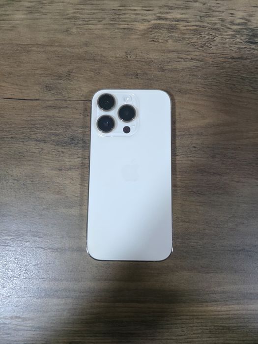 Vând IPhone 14 Pro Gold 128 GB