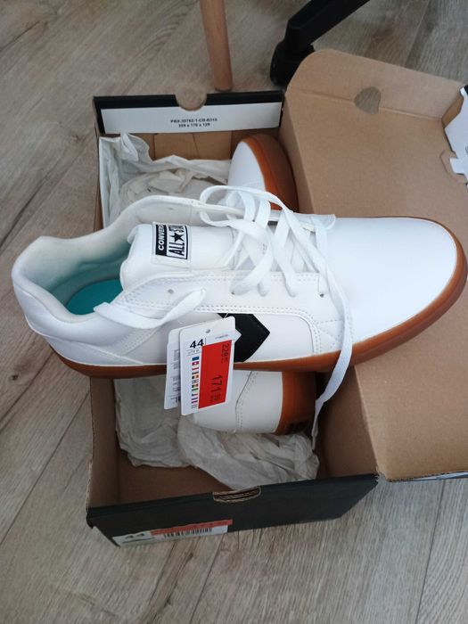 Converse All Star marimea 44 alb