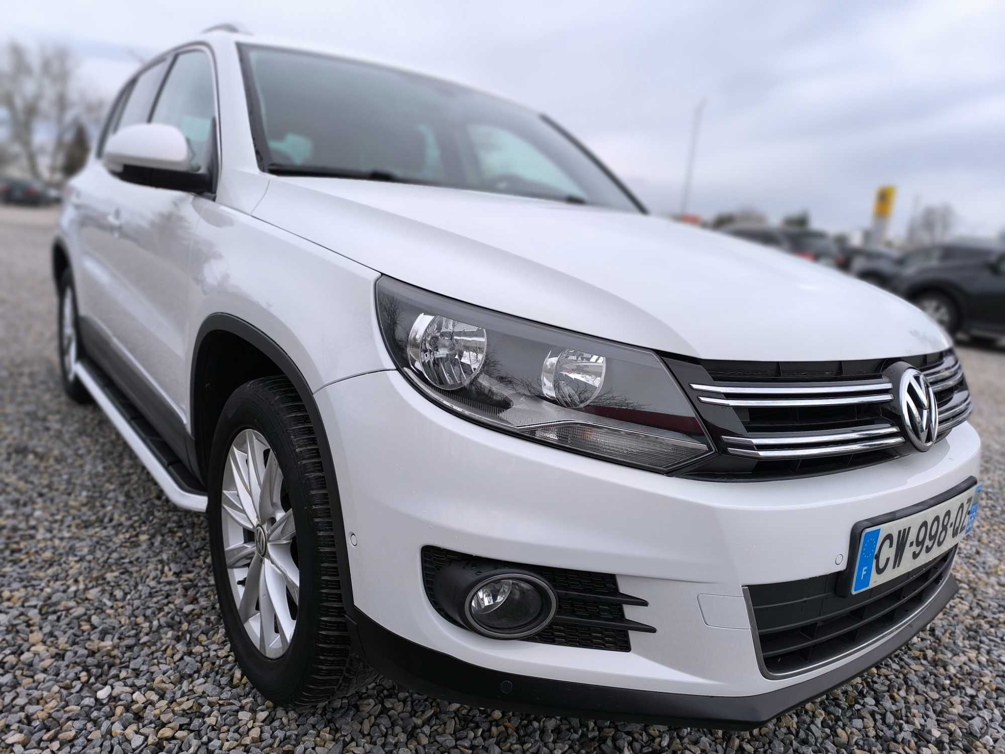 Подарък Нови Гуми DOT1223+Keyless-go+4MOTION+Степенки+NAV Tiguan