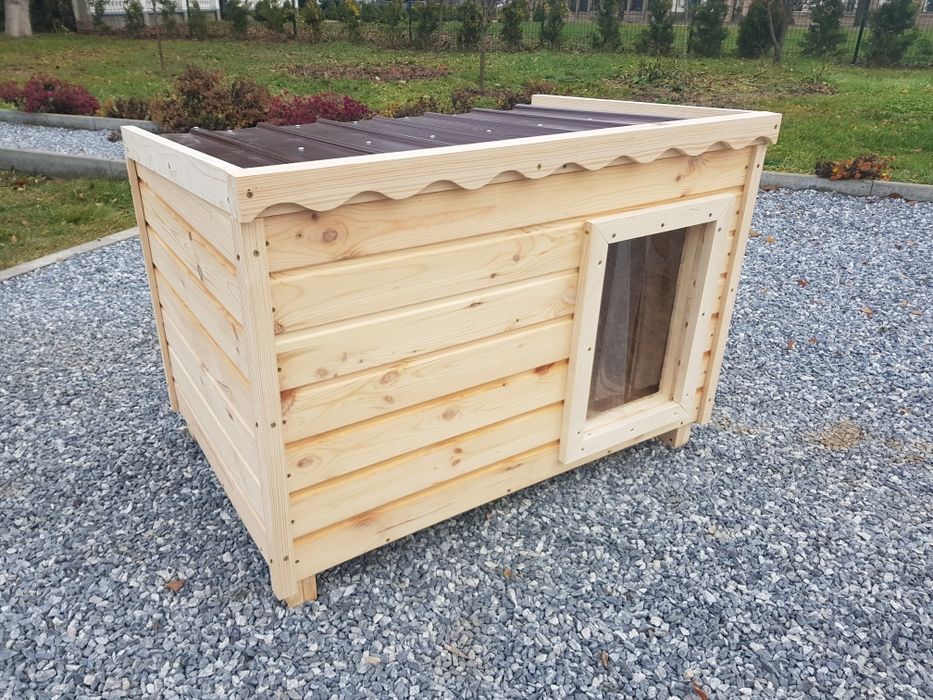 Cușcă căini complet izolată,perete dublu.Se poate trimite oriunde în ț