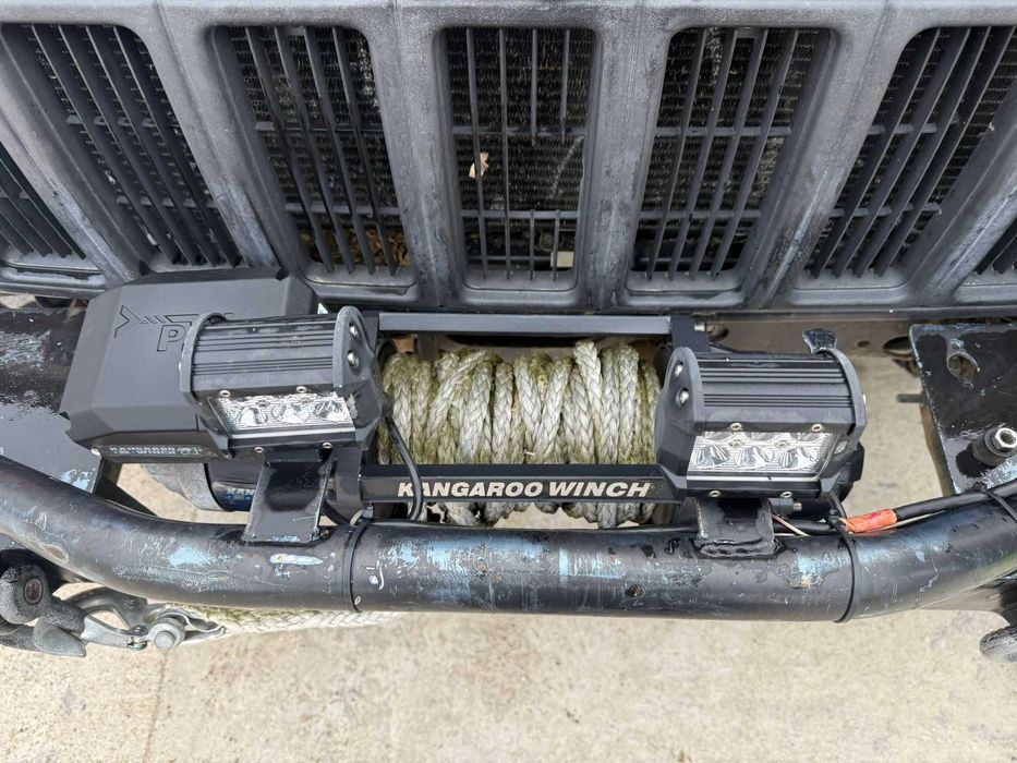 De vânzare Jeep Cherokee – Preparat Off-Road