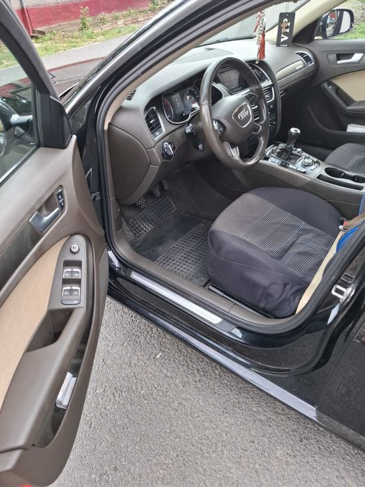Vând Audi A4 break 2.0 TDI quattro an 2013