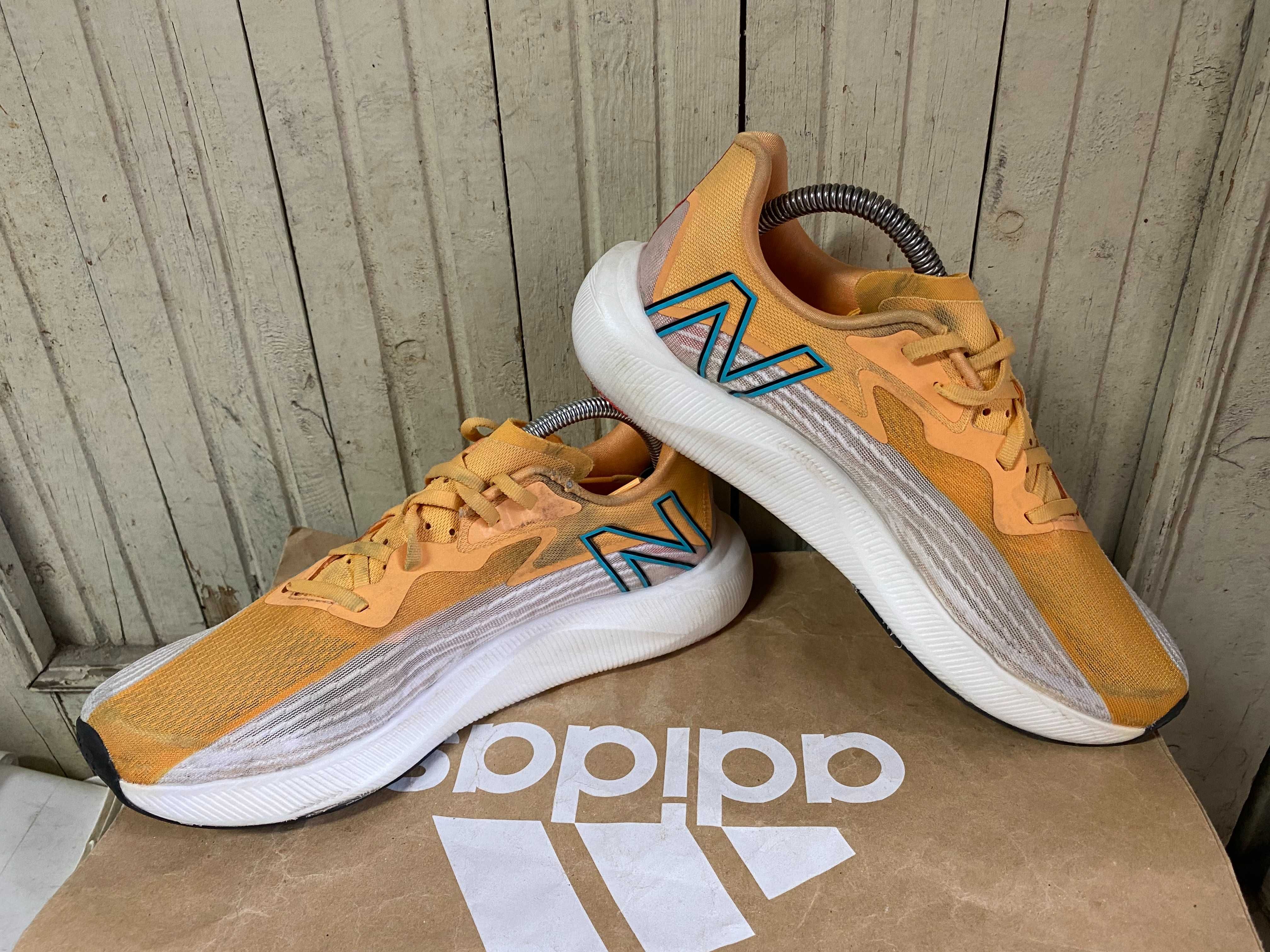 ''New Balance Fuelcell Rebel V2''оригинални маратонки 44 номер