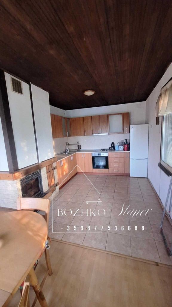 Продава се Къща в с. Горен чифлик, Област Варна - 115 кв.м за 514 €/кв.м - Снимка #10