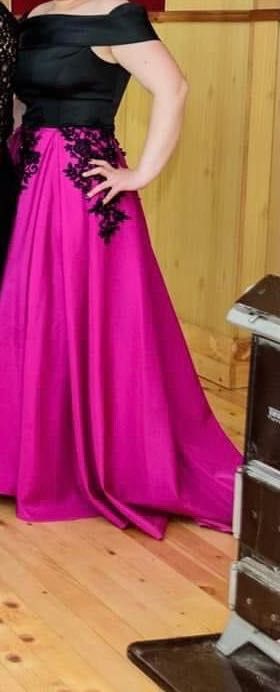 Официална розова рокля