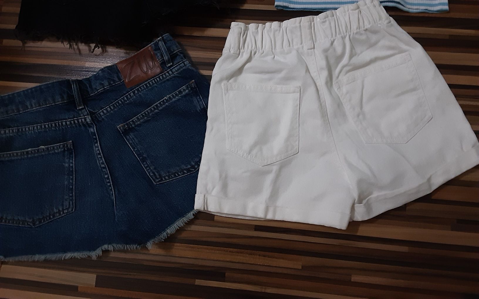 (XS) ЛОТ ZARA h&m WEEKDAY къси дънки и топ за 25лв
