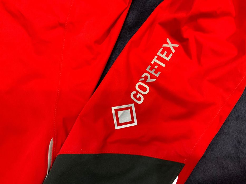 Gore-gore-tex-оригимално яке за колоездачи 48 м