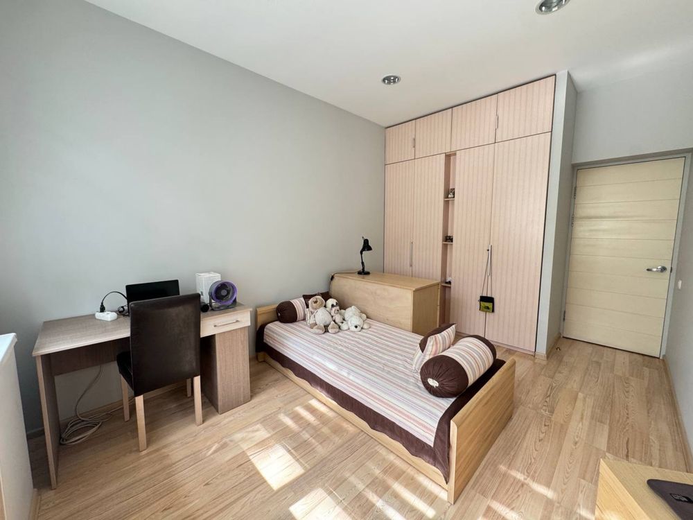 Срочна Продаётся Комфортная Квартира ул Чехова 3/3/3 75м2 Айбек