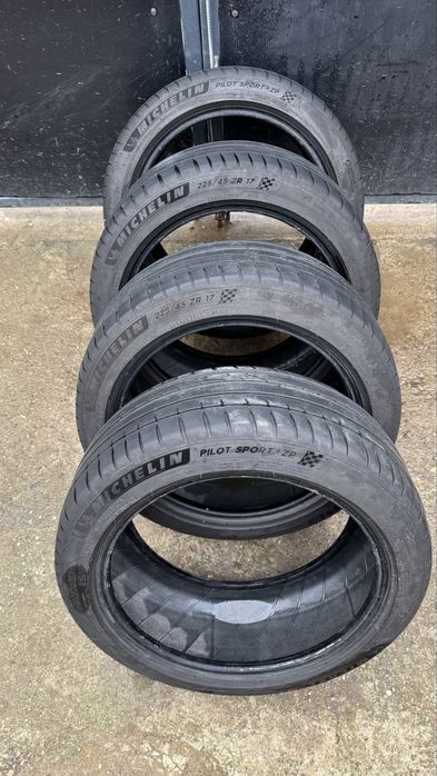 Anvelope Michelin Pilot Sport 4 225 45 r17