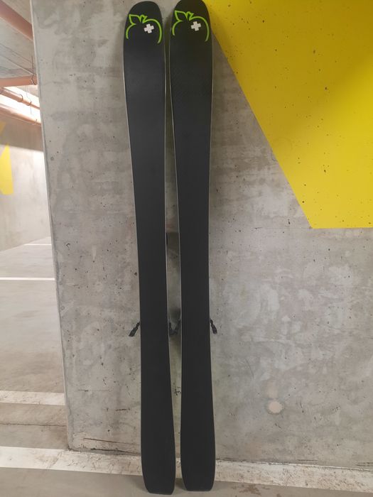 Schiuri Movement 160cm freeride