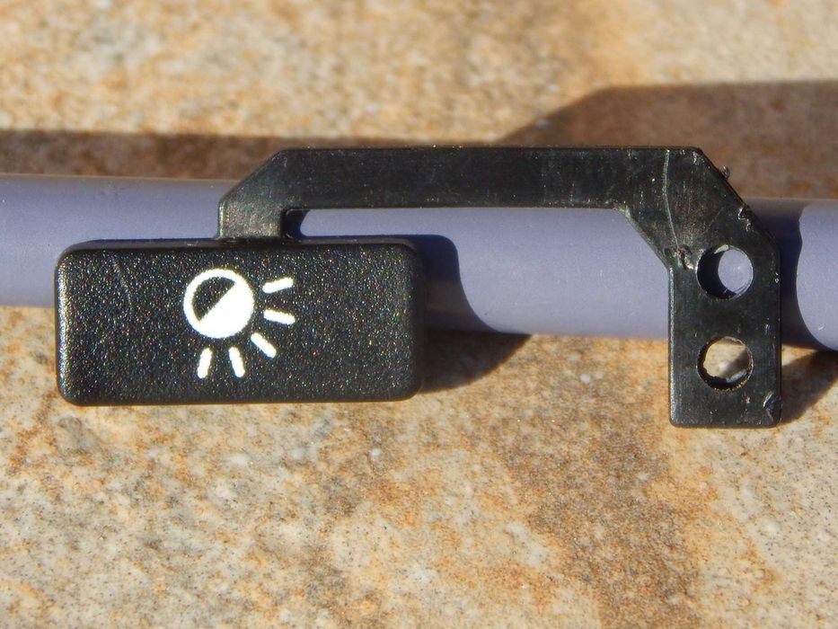 Buton switch ON/OFF tastatura solara Logitech