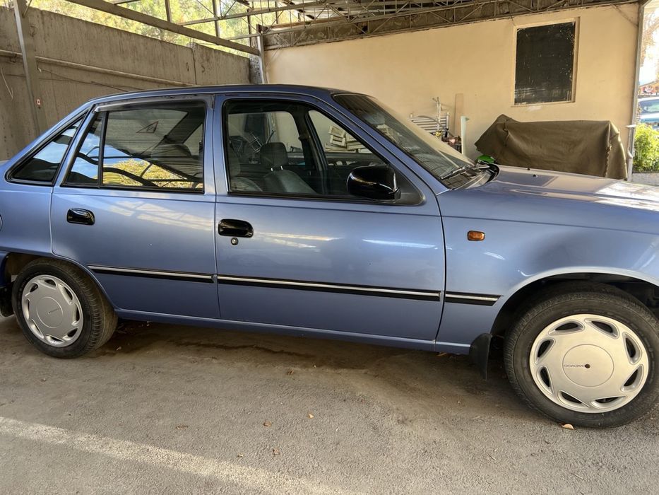 Продаю свою машину Nexia 1 Daewoo