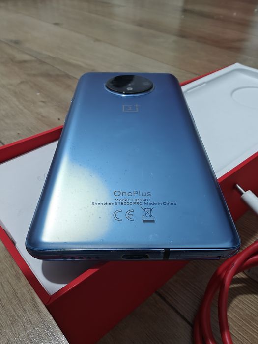 Oneplus 7T 128 GB 8 GB RAM