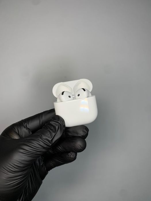 AirPods 4 • Sigilate