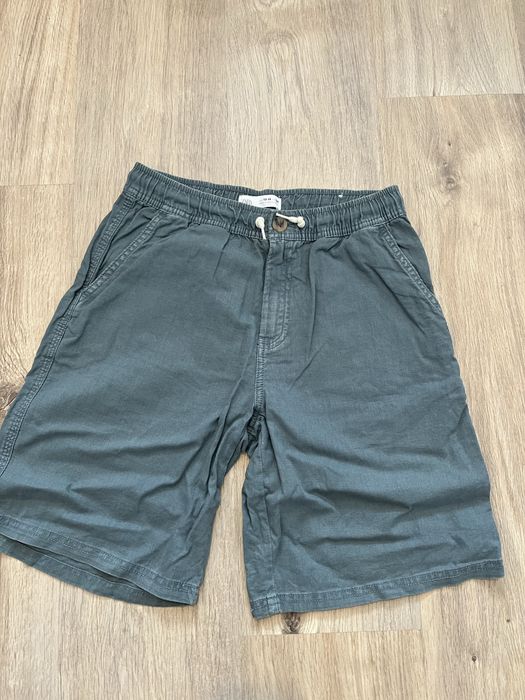 Pantaloni zara noi