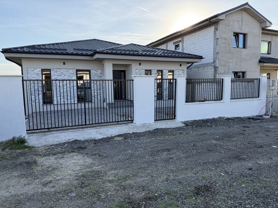 Casa zona Ford , Ionumi , Selgros cu gaz ,curent ,apa si canalizare