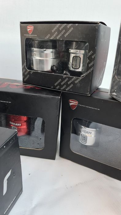 Bidonas Ducati Performance  rezervor frana si ambreiaj Monster 848