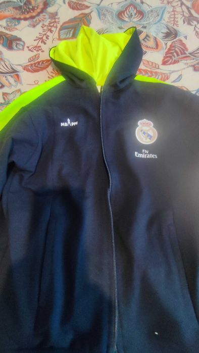 Детски спортен екип