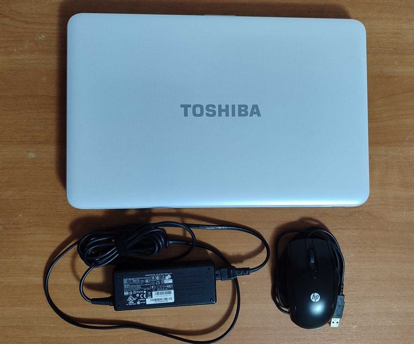 Продаю ноутбук Toshiba