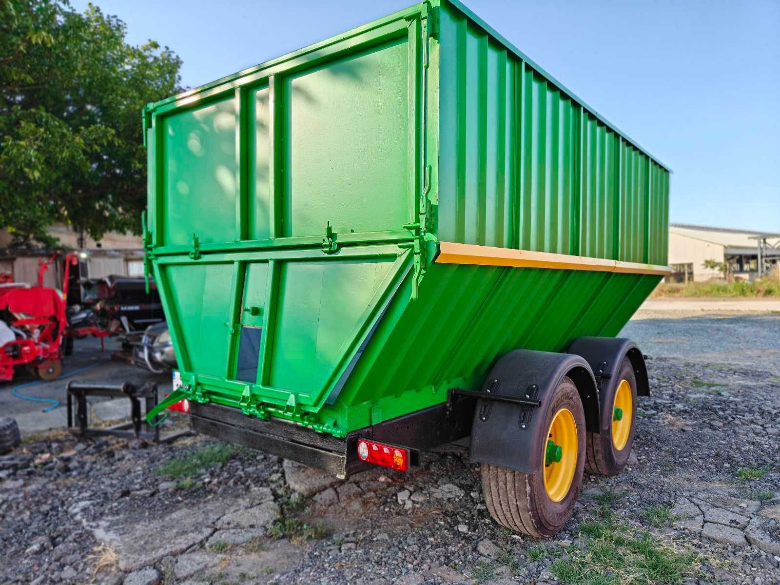 Продавам тракторно ремарке