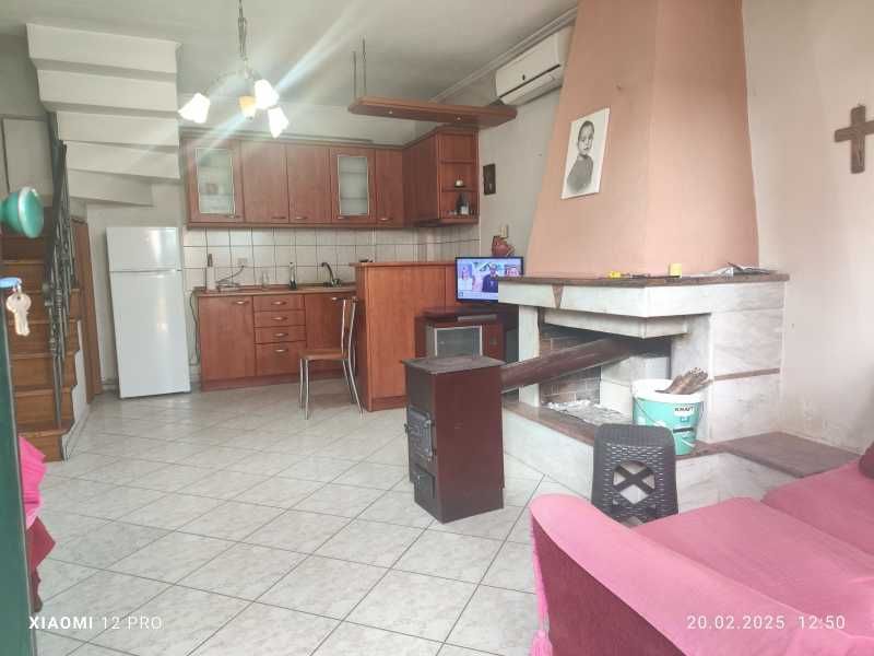 ПРОДАВА Мезонет в Паралия Офринио, Кавала