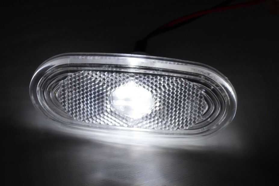 1 бр. ЛЕД LED Габарити за VW Crafter и Mercedes Sprinter 2005-2016 г.