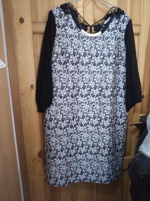 Платья, свитера большого раз