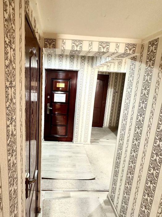 3 хонали Квартира сотилади