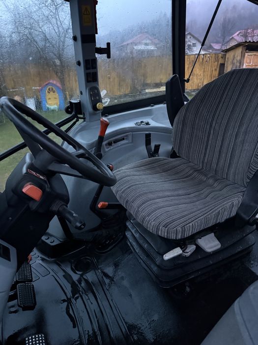 New Holland T5060 2012